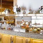 Hotel Flair Weinstube Lochner