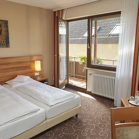 Flair Weinstube Lochner Hotell 3*