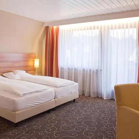 Flair Weinstube Lochner Hotell 3*