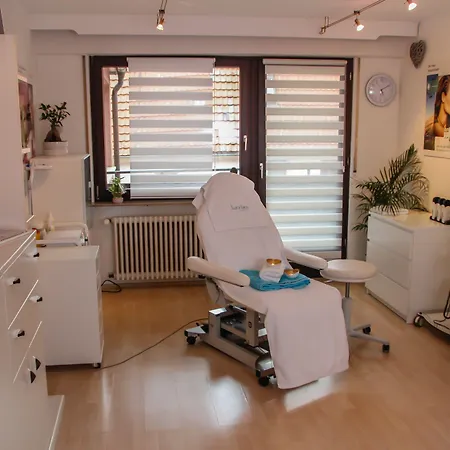 Flair Weinstube Lochner Hotell