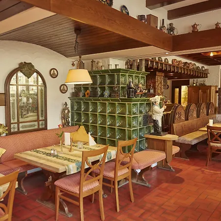 Hotell Flair Weinstube Lochner