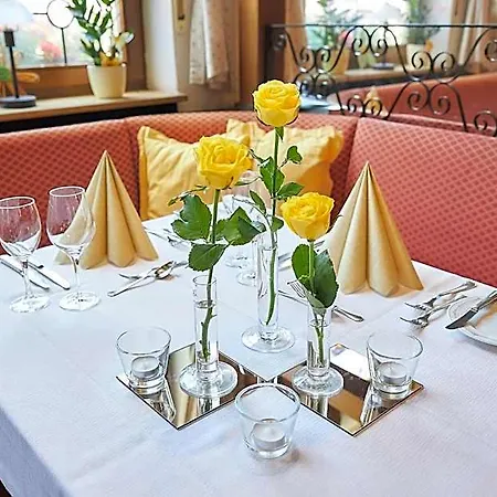 Flair Weinstube Lochner Hotel