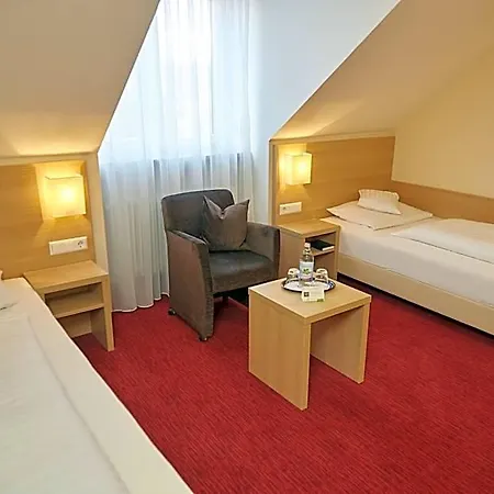 Flair Weinstube Lochner Hotel 3*