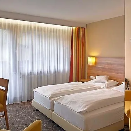 Ξενοδοχείο Flair Weinstube Lochner 3*