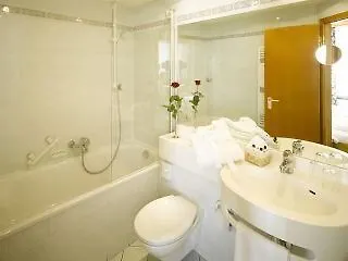 Flair Weinstube Lochner Отель